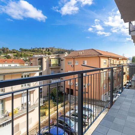 Appartamento Centrale Con Parcheggio E Wi-Fi Gratuito Ac Alba  Exteriér fotografie